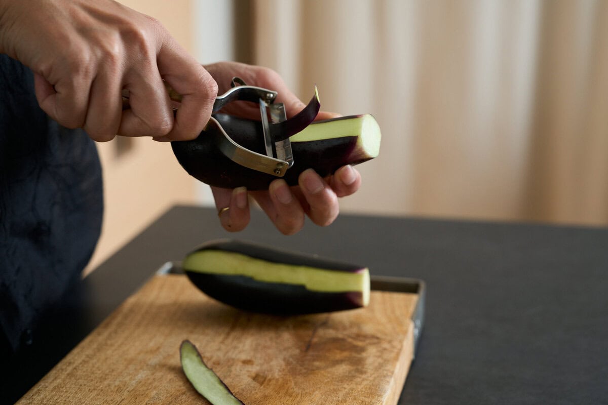 とろとろなすとカリカリベーコンのサラダの作り方