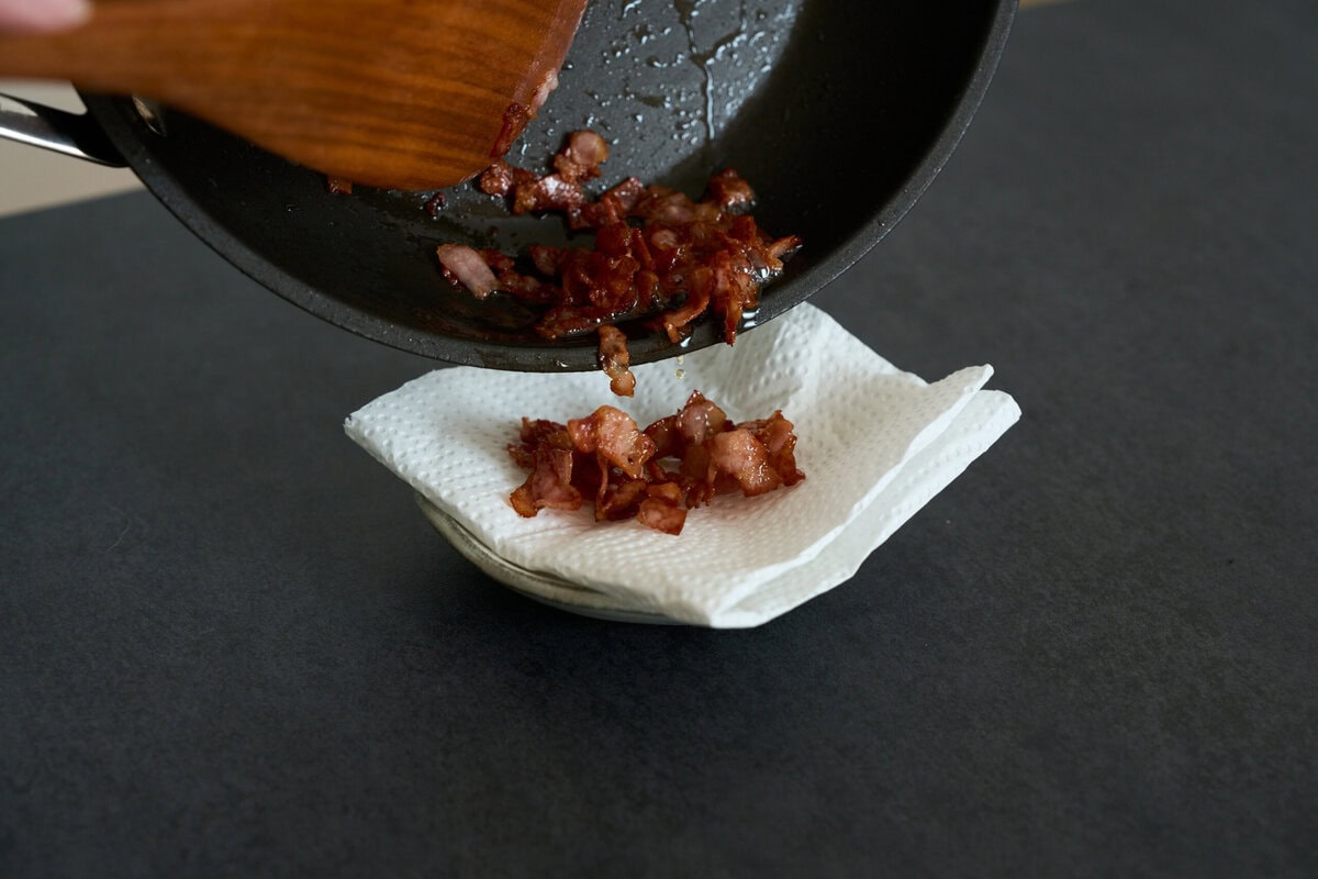 とろとろなすとカリカリベーコンのサラダの作り方