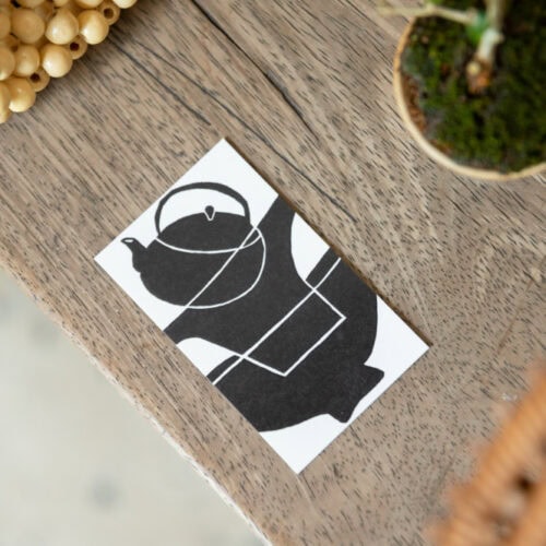 ベトナム・ホーチミン発のセレクトショップ「ohi ohi shop」のショップカード