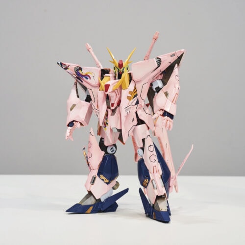 LINKL PLANETの荒井芽依がビルドしたガンダム　HGUC 1/144 Ξガンダム