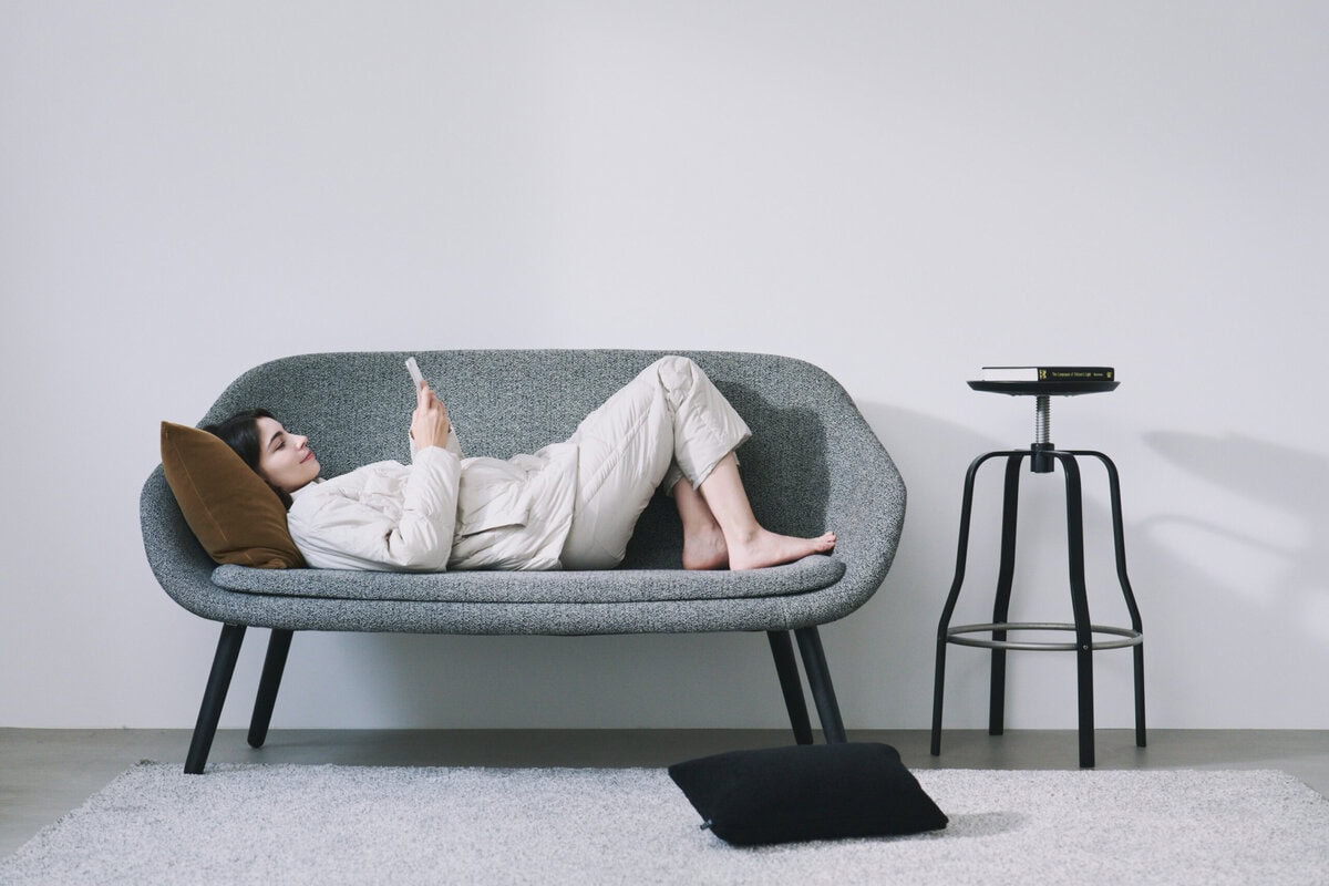 ダウンジャケット ¥9,900、 ダウンパンツ ¥9,900