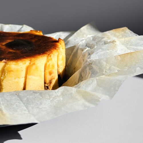 BLANCA 紅玉林檎のバスクチーズケーキ