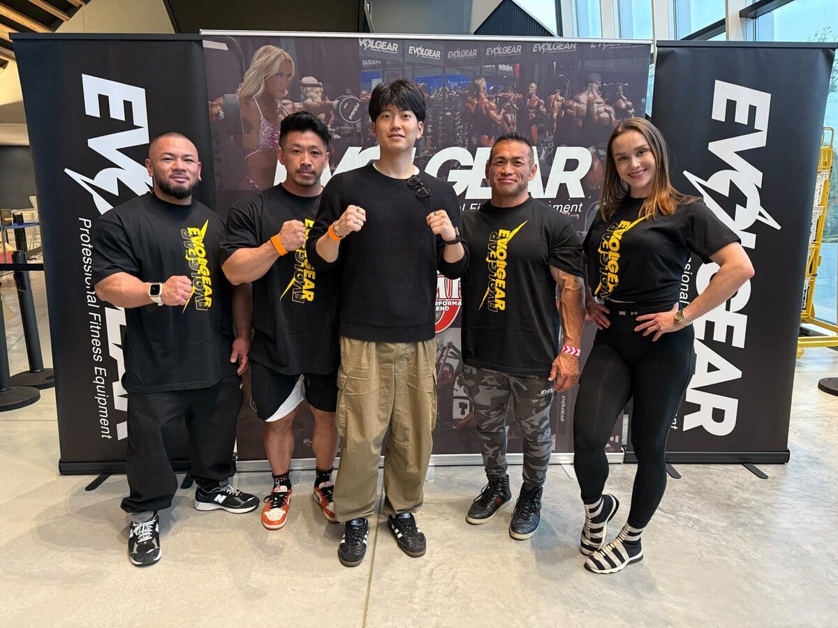 湯浅選手たちとの記念写真