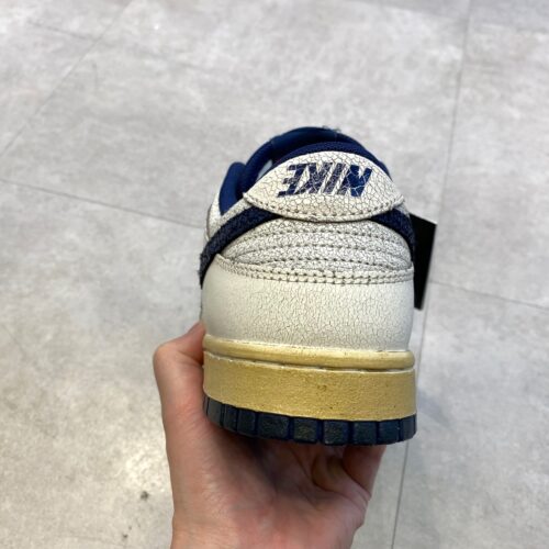 Stranger Things × Nike（ストレンジャー・シングス × ナイキ）のダンク ロー “ファントム/ミッドナイト ネイビー”