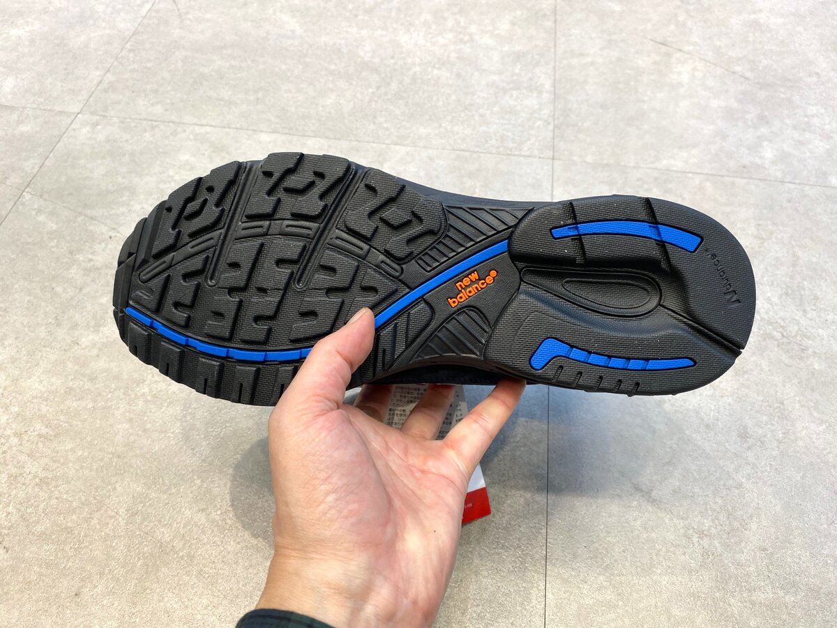 KITH × New Balance（キス × ニューバランス）のマディソンスクエアガーデン "ネイビー/プリンセス