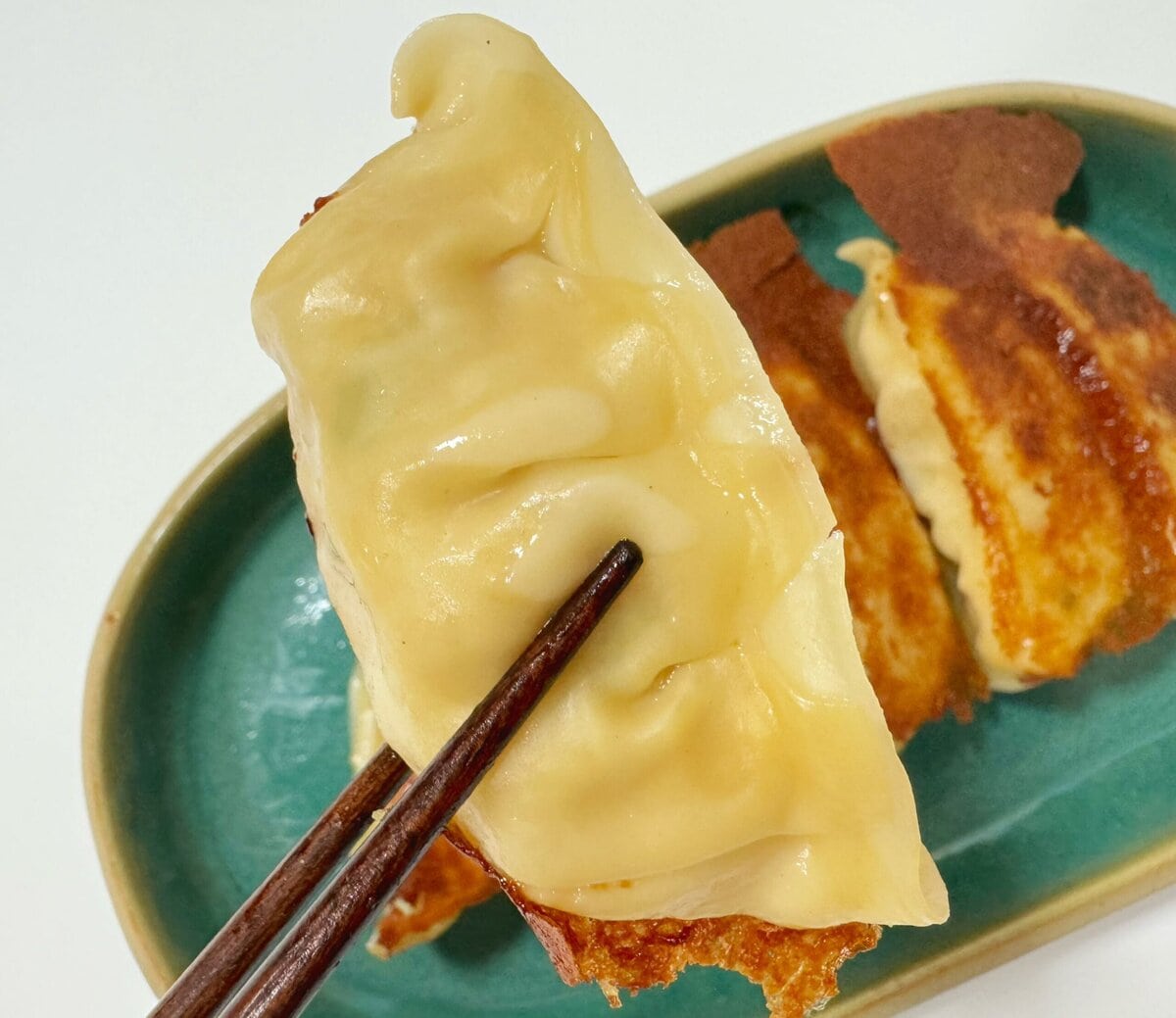 大きさも普通の餃子と変わりなし！