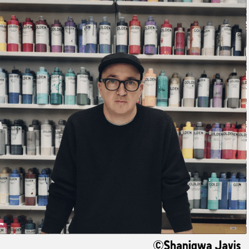 「アーティスト・イン・レジデンスの第一弾として、ユニクロと新たなニットのコレクションを発表できることを嬉しく思います。私はユニクロのセーターが大好きなので、日常的に使え、冬を快適に過ごせるベーシックなアイテムを集めたいと考えました」