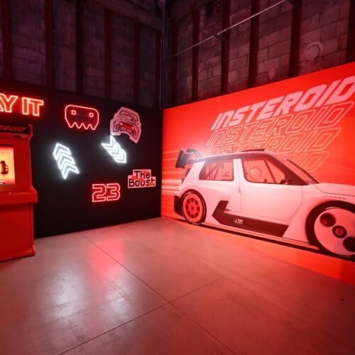 今回のインスタロイドはデザインチームの「もしも(What if)?」という問いかけから生まれた“創造と遊びの実験車”