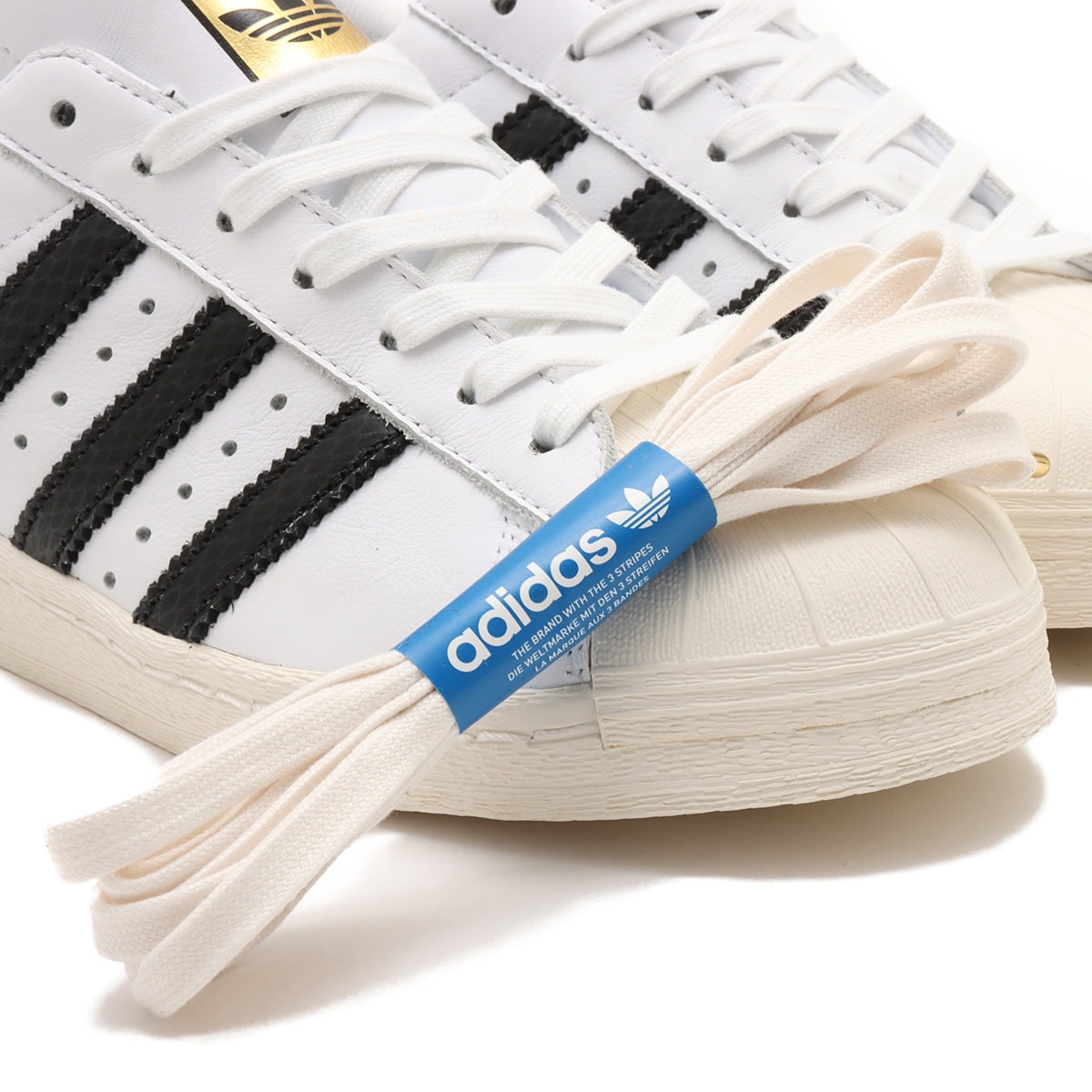 アディダス オリジナルスの「スーパースター 82 GTXアトモス」¥18,700