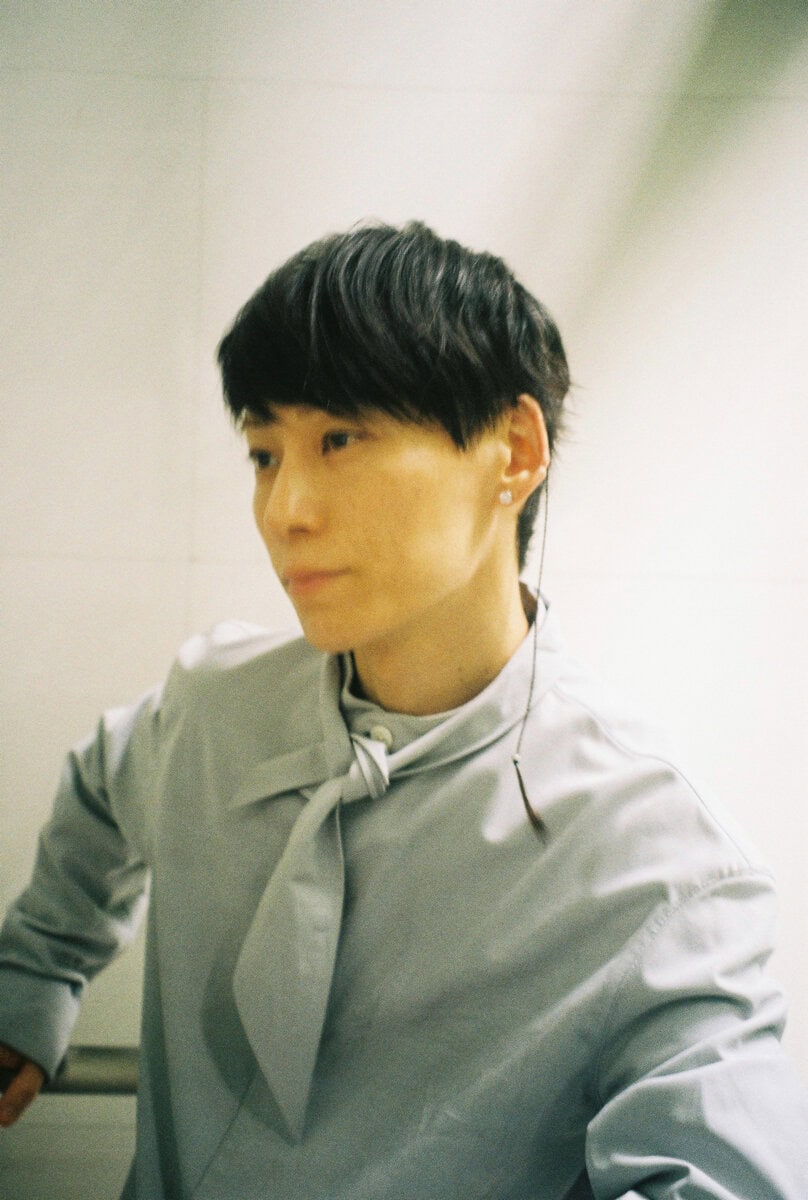 結成25周年を迎えたUVERworldが、記録映画『UVERworld THE MOVIE: 25 to EPIPHANY』に込めた想いとは。TAKUYA∞、真太郎、克哉の3人に話を聞いた。