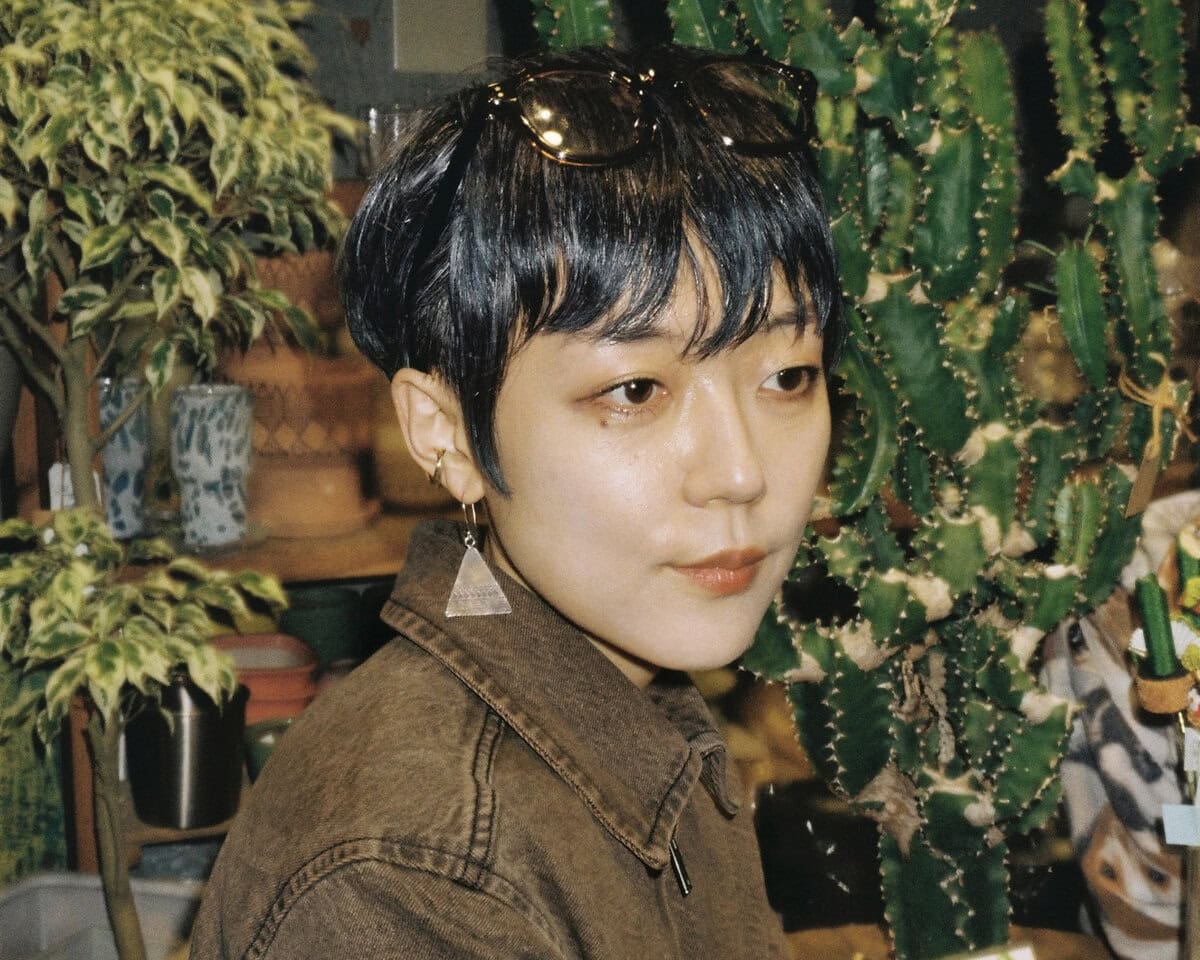 【たまに会う惑星】 モノンクル吉田沙良×CRCK/LCKS小田朋美が語る新作とシンガーの孤独 AI時代に「楽しい」を追求する理由とは