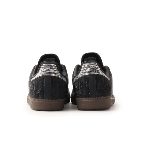 アディダス オリジナルスの「サンバ OG W」¥18,700