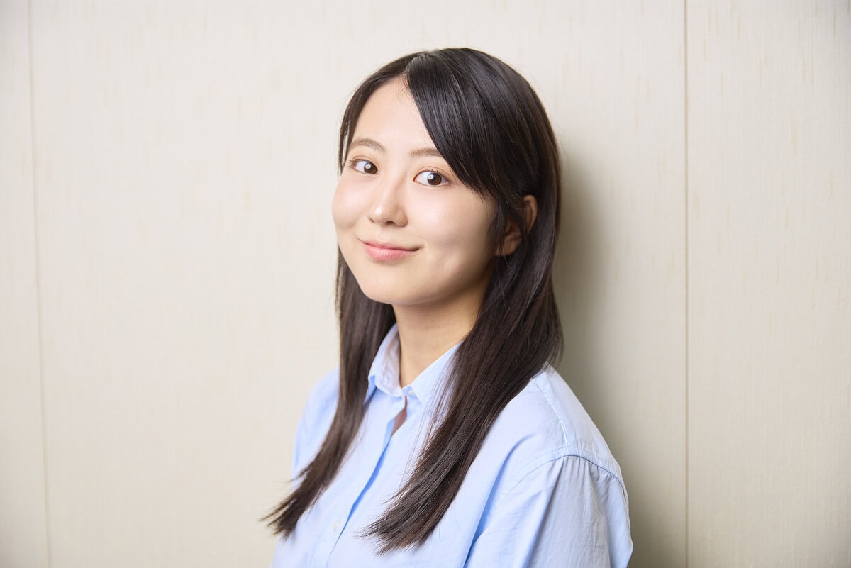 グラビア界の大型新人・福井梨莉華、1st写真集『あいの道しるべ』発売!すっぴん&ランジェリー初挑戦、バリ島ロケで「過去一怒られた」意外な理由とは?