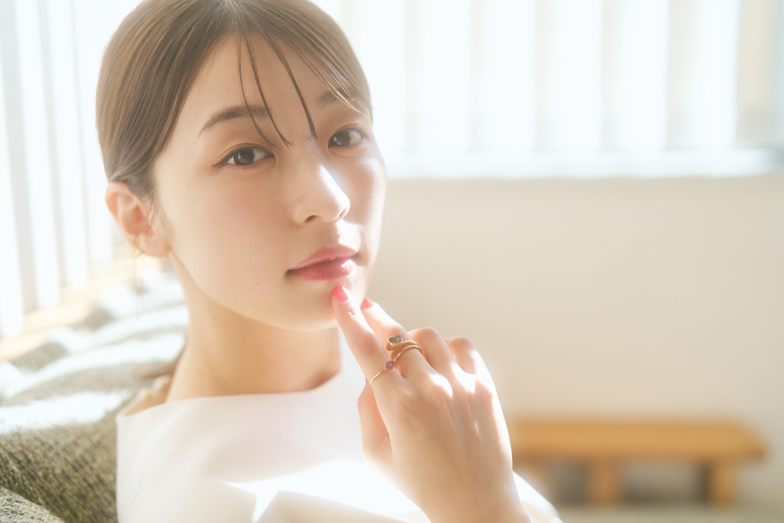 1st写真集『Sugarless』がロングセラーとなっている女優の鳴海唯