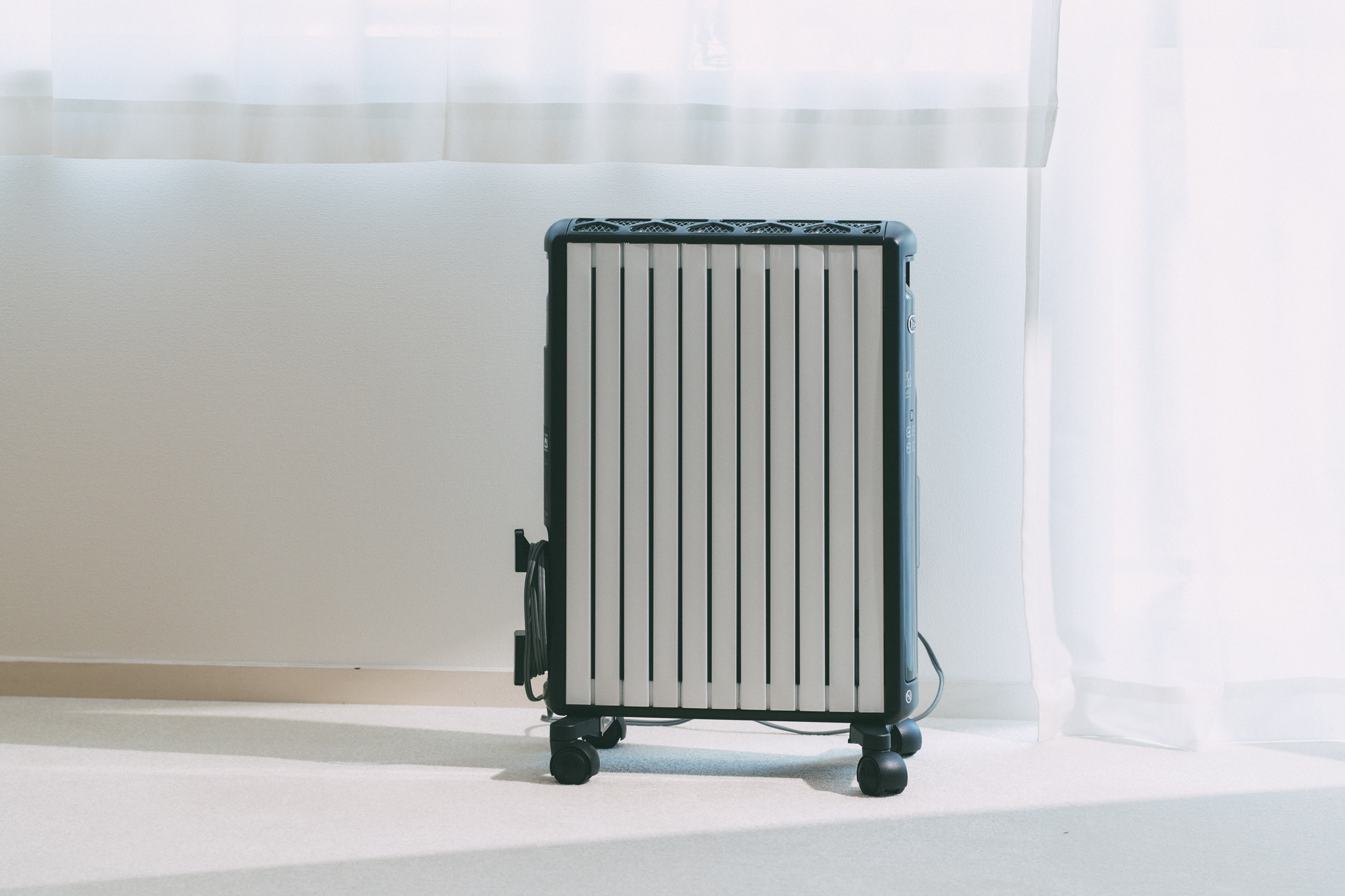 デロンギ マルチダイナミックヒーター Wi-Fiモデル ブラック