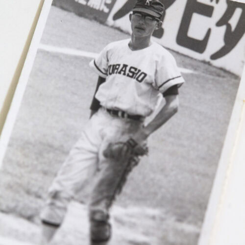 高校時代に出会い、プロではエースとして投手戦を演じ、現役引退後は「球六会」を通じての交流が続いた