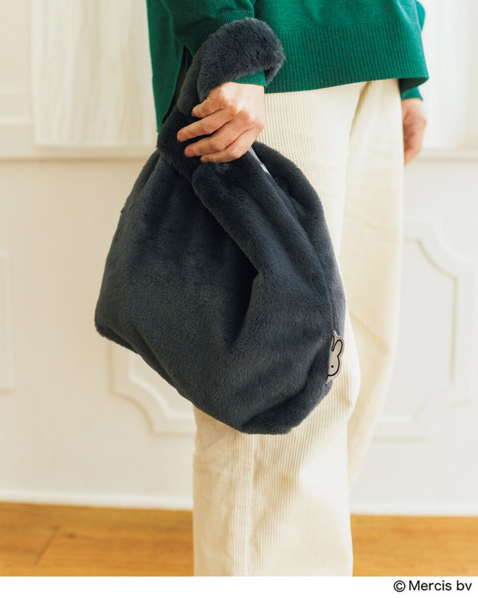 「ふわもこミッフィー」VS「ふんわりボリス」どっち派?ファーバッグとクッションが可愛すぎる!【リンネル付録】