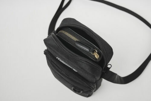 smart2026年2月号 コールマンのキーリング付き
2層ショルダーバッグ 