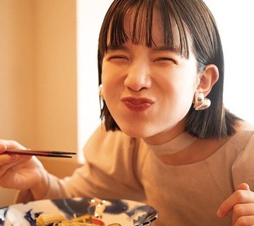 雑誌smart/田中みな実の連載「となりのみな実さん」episode 61 麺が好き! Guest・弘中綾香さん