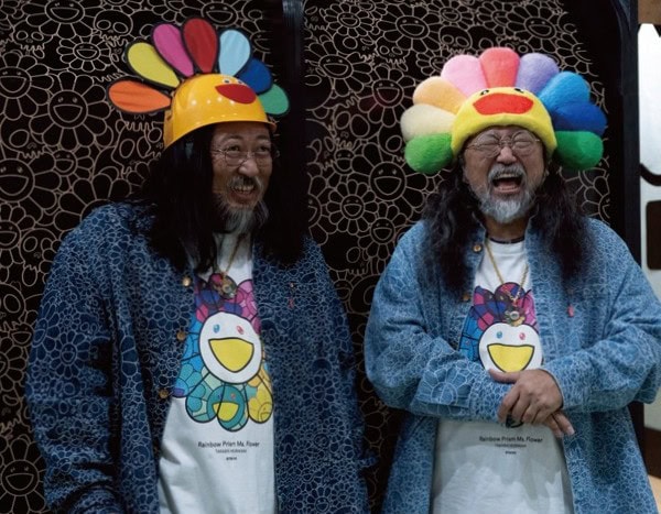 アーティスト・村上隆と、“弟”・村上隆二
(ロバート秋山)によるコラボレーションユニット・MM Bro.(エムエムブラザー
ズ)