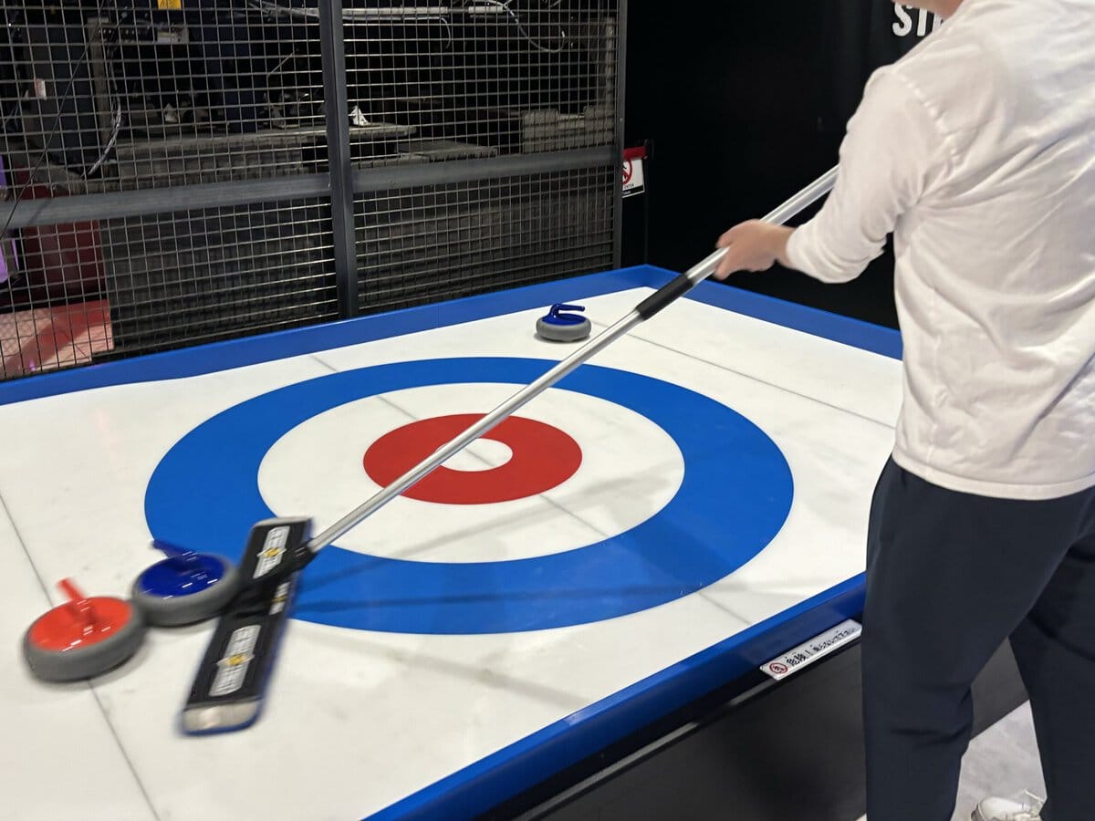 ブートバース　ストリートカーリング（STREET CURLING PRO RINK）