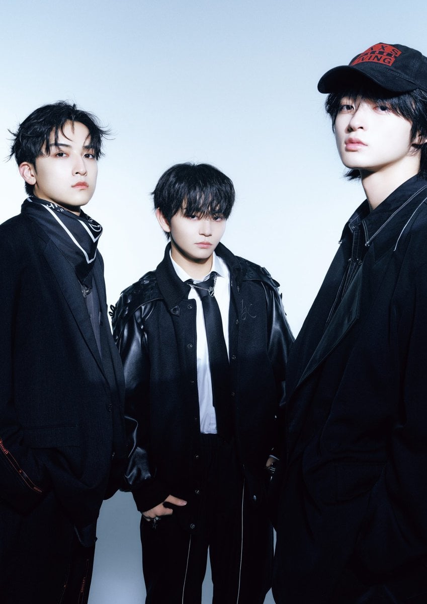 ボーイズグループ〈STARGLOW(スターグロウ)〉KANON、TAIKI、RUIのクロストーク