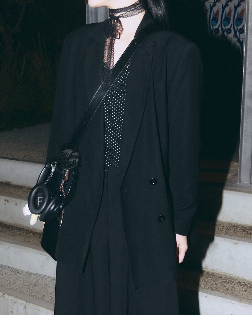 【スナップ】オールブラックのモードなコーデでも意識したのは「動きやすさ」