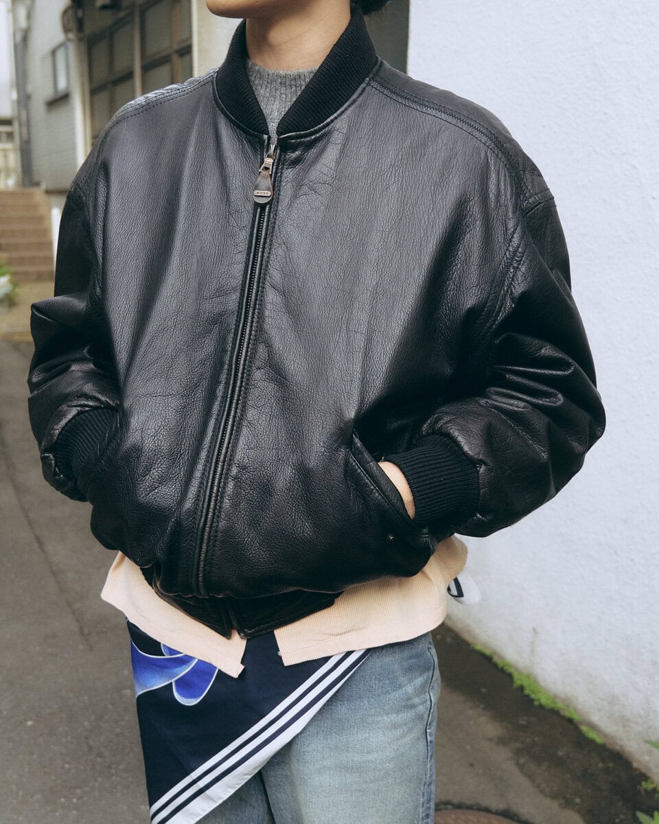 【スナップ】コーデの狙いは「セリーヌっぽく」…スカーフづかいが上品の極み