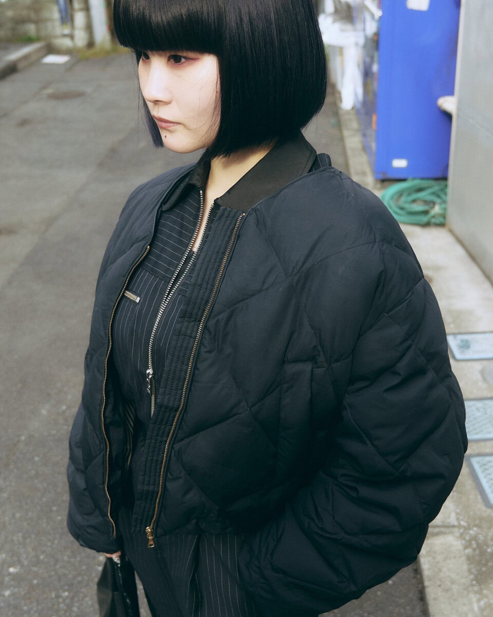 【スナップ】アウターを「サラッと」羽織るの正解例