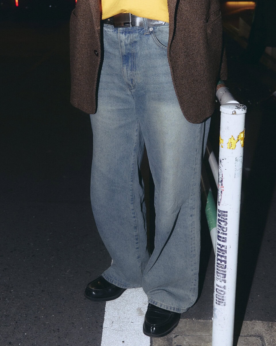 【スナップ】サングラス、インナー選び、デニムパンツ…抜け感あるジャケットスタイル