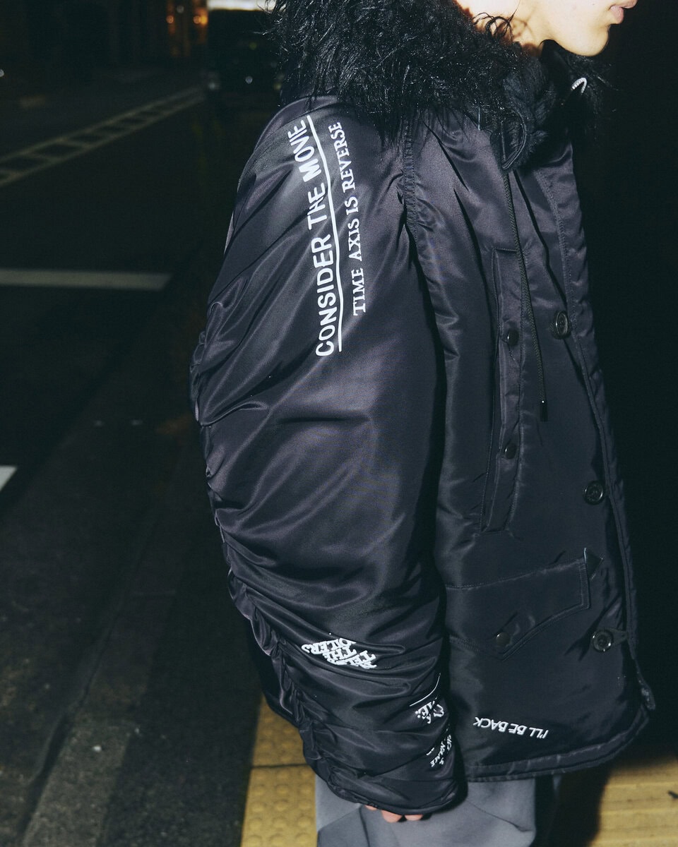 【スナップ】冬らしいダークトーンでも素材やシルエットで立体感を演出