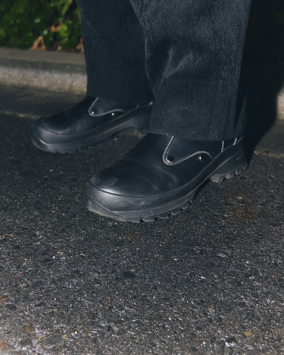 【スナップ】ネックレスをさらに際立たせるコートのボタン“全部閉め”