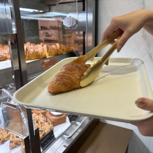 スターバックスリザーブ® カフェ 新宿マルイ本館2階店