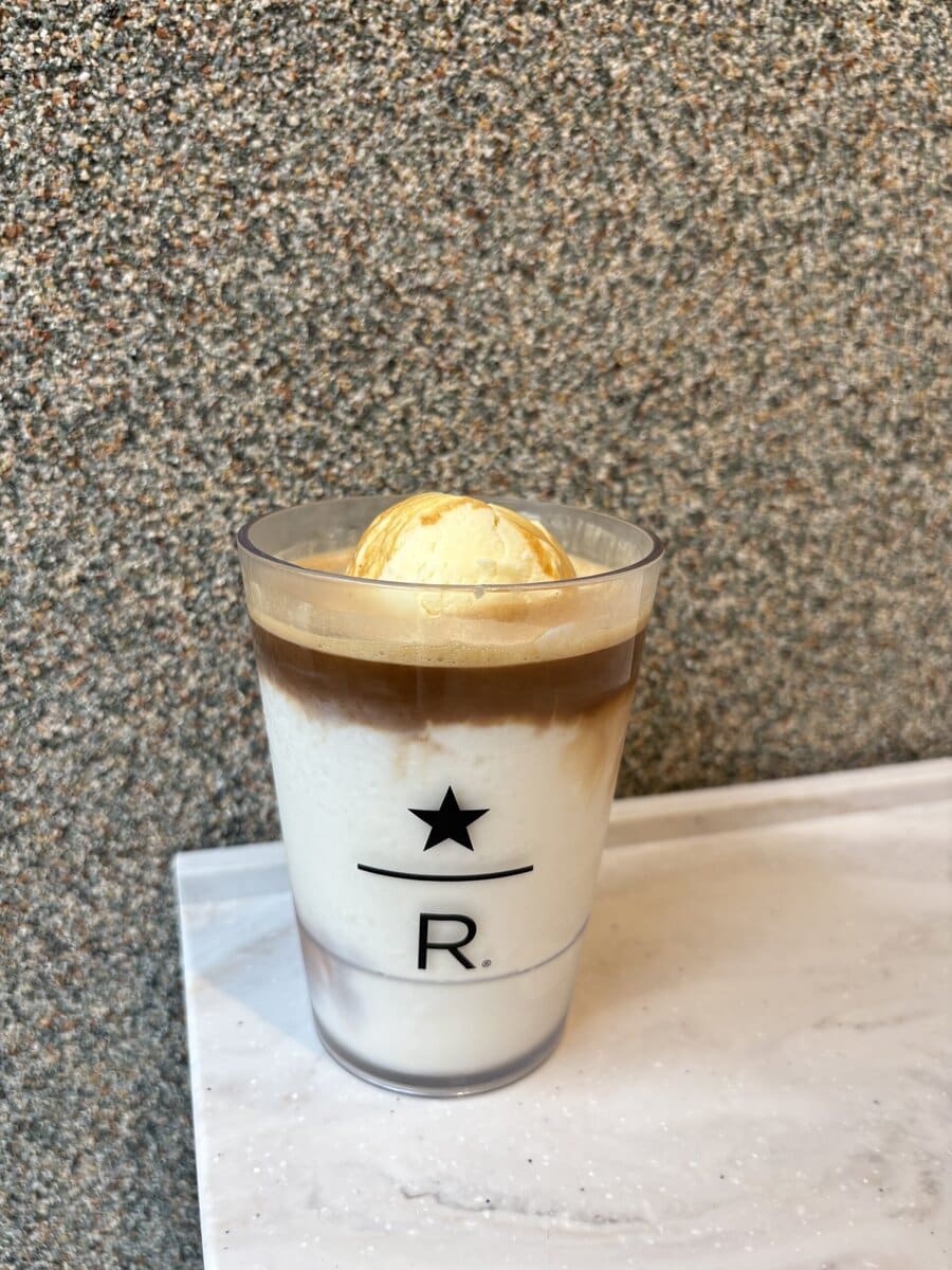 スターバックス リザーブ® エスプレッソ アフォガート フラペチーノ®