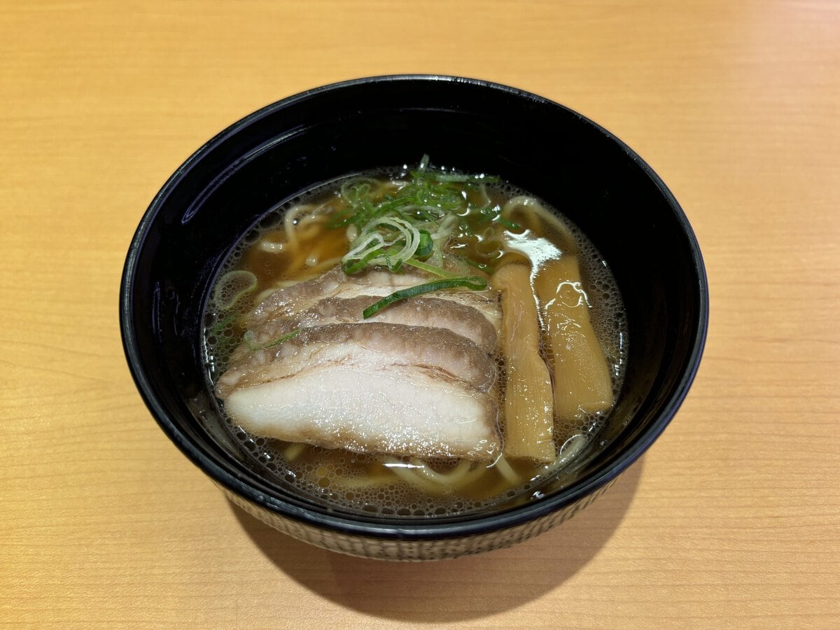 スシロー　「本家 第一旭」監修の醤油ラーメン