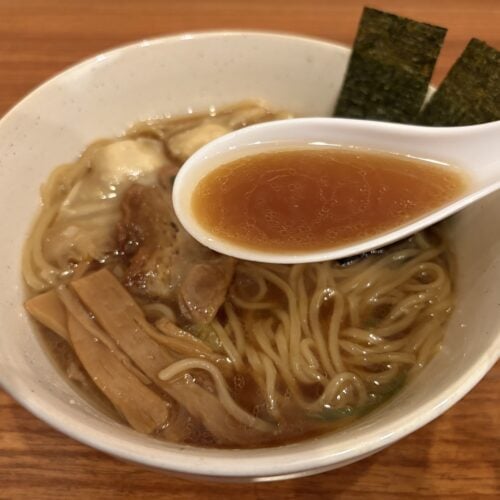 お水がいらないプレミアム カドヤ食堂ワンタンめん