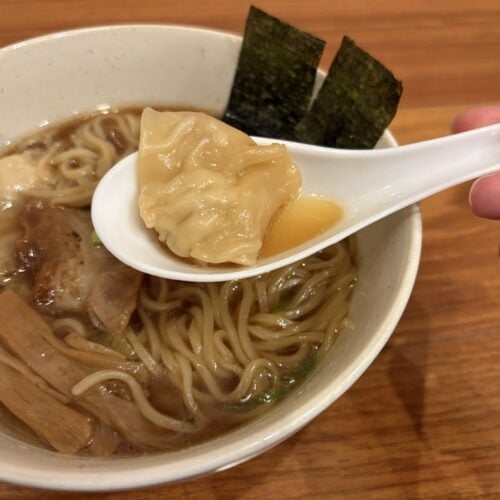 お水がいらないプレミアム カドヤ食堂ワンタンめん