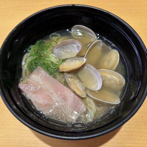スシロー　あさり入り貝だし塩ラーメン