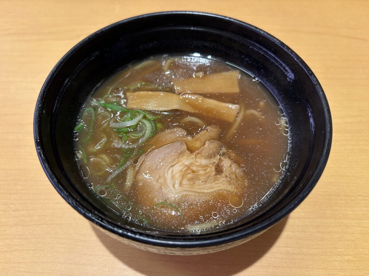 スシロー　和歌山豚骨しょうゆラーメン