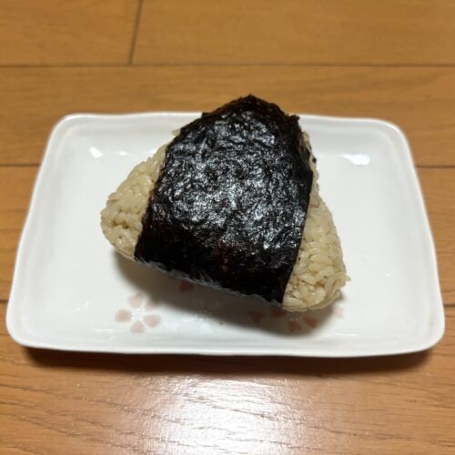 大きなおむすび 月見おむすびマヨたま