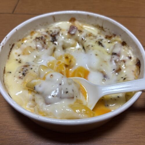 月見カルボナーラ風グラタン