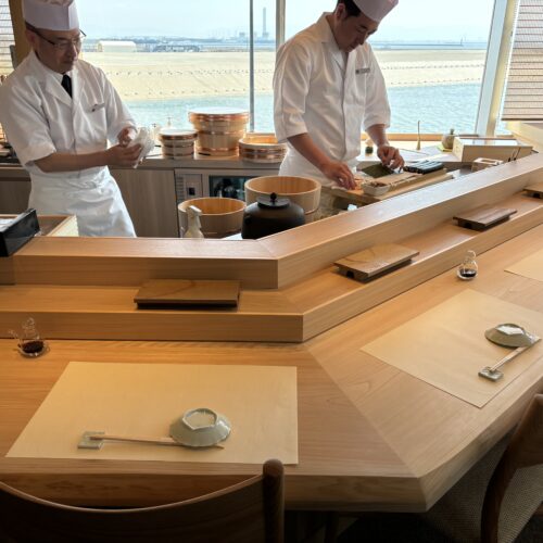 大阪・関西万博　ラウンジ＆ダイニング　カウンターエリア