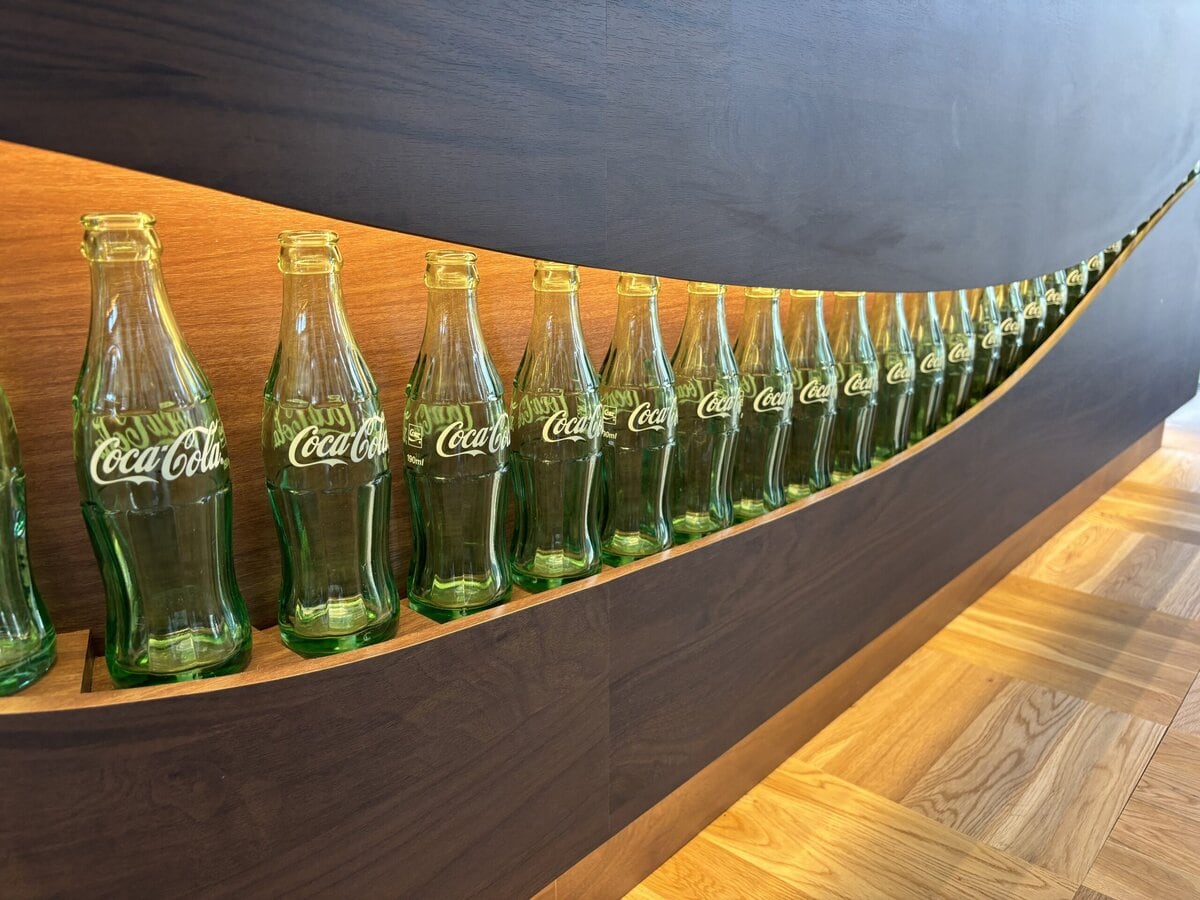 大阪・関西万博　ラウンジ＆ダイニング 「コカ・コーラ」タッチポイント