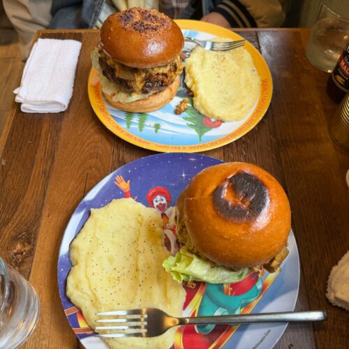 ハンバーガー2種(7DAYWEEKEND)