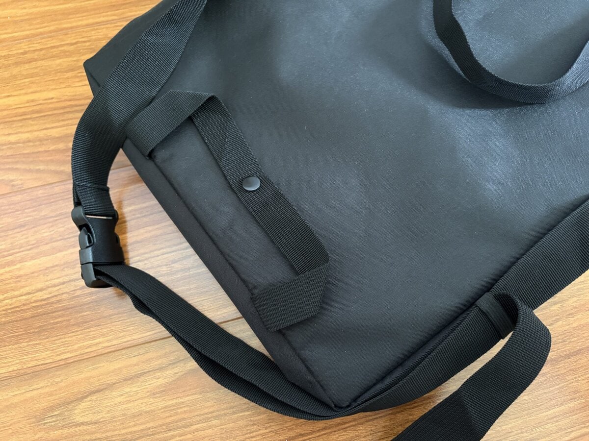 スタンダードプロダクツ　スーツケースに付けられるバッグ