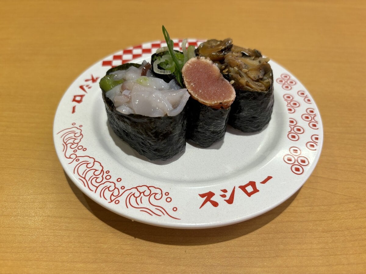 スシロー　北海道軍艦3貫盛り