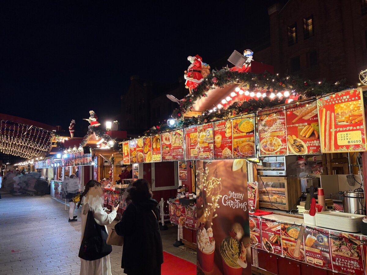 Christmas Market in 横浜赤レンガ倉庫　ヒュッテ