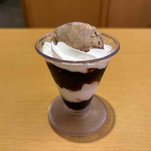 スシロー　クッキーアイスのコーヒードルチェ