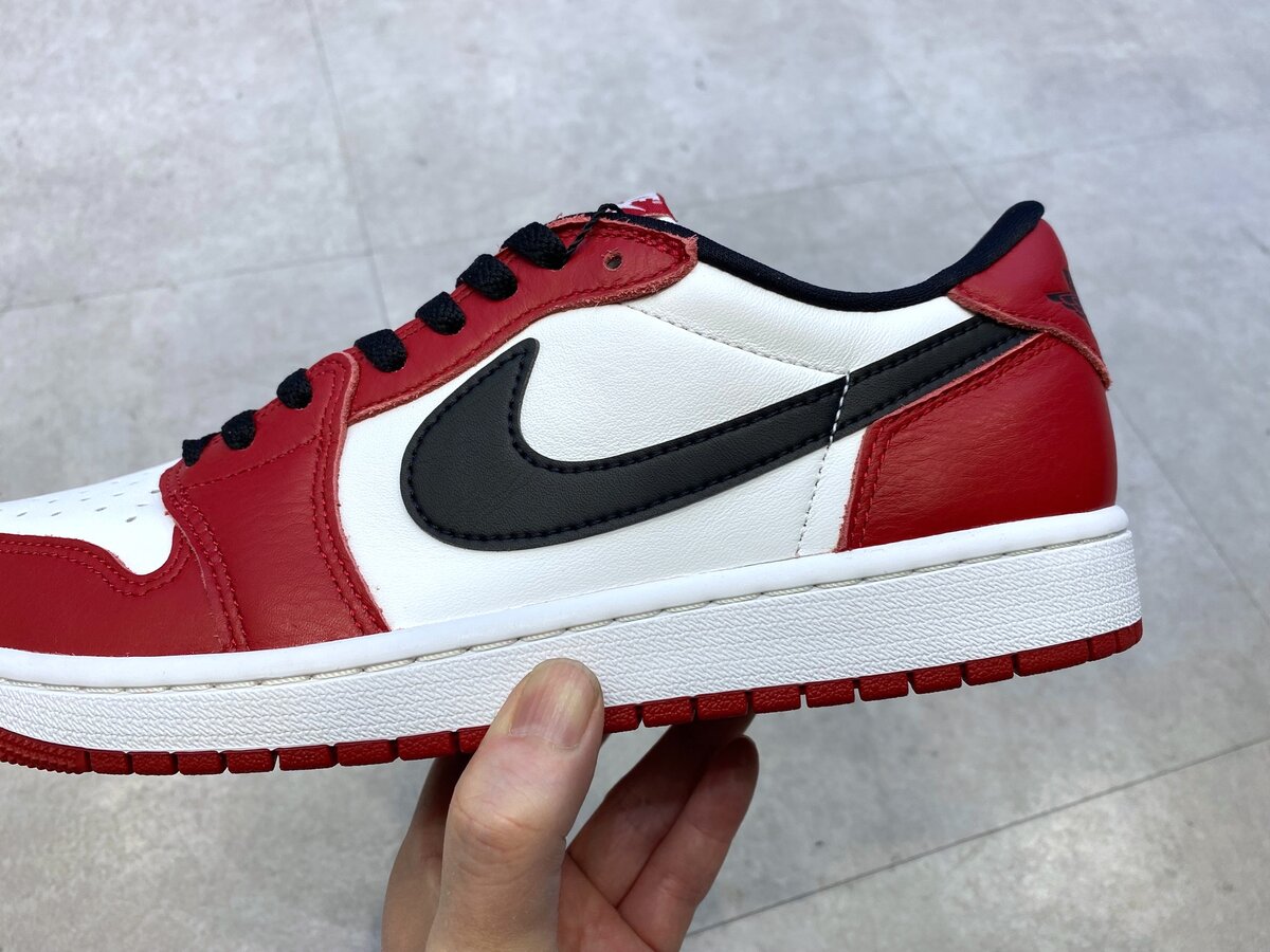 Nike（ナイキ）のエアジョーダン1 レトロ ロー OG "シカゴ" (2025)