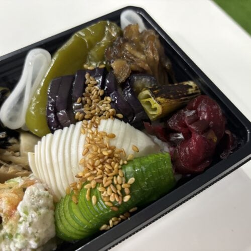 細川出飯社　画廊弁当（トンテキバターコーン弁当）